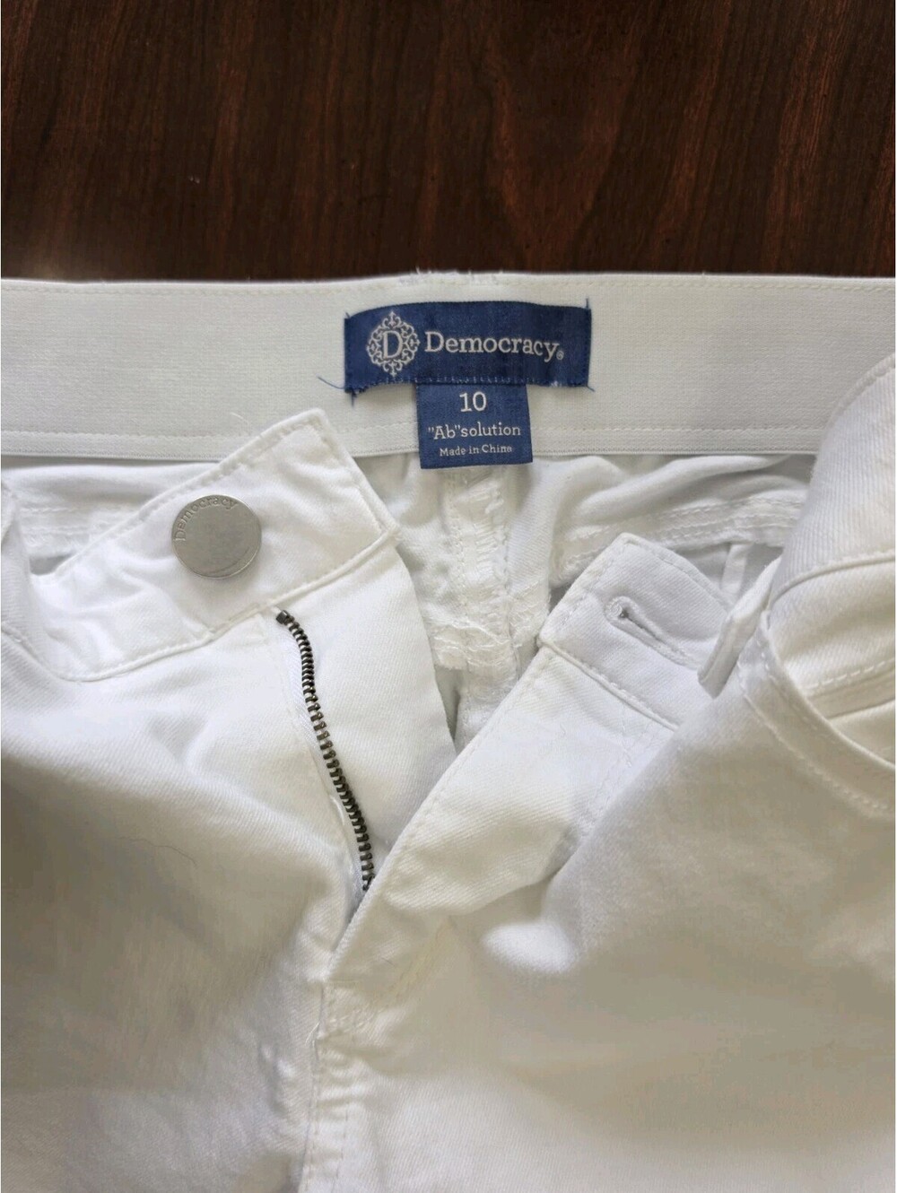 Democracy Absolution White Pants SZ 10 Straight Leg Stretch Tummy Control Casual - Picture 3 of 8